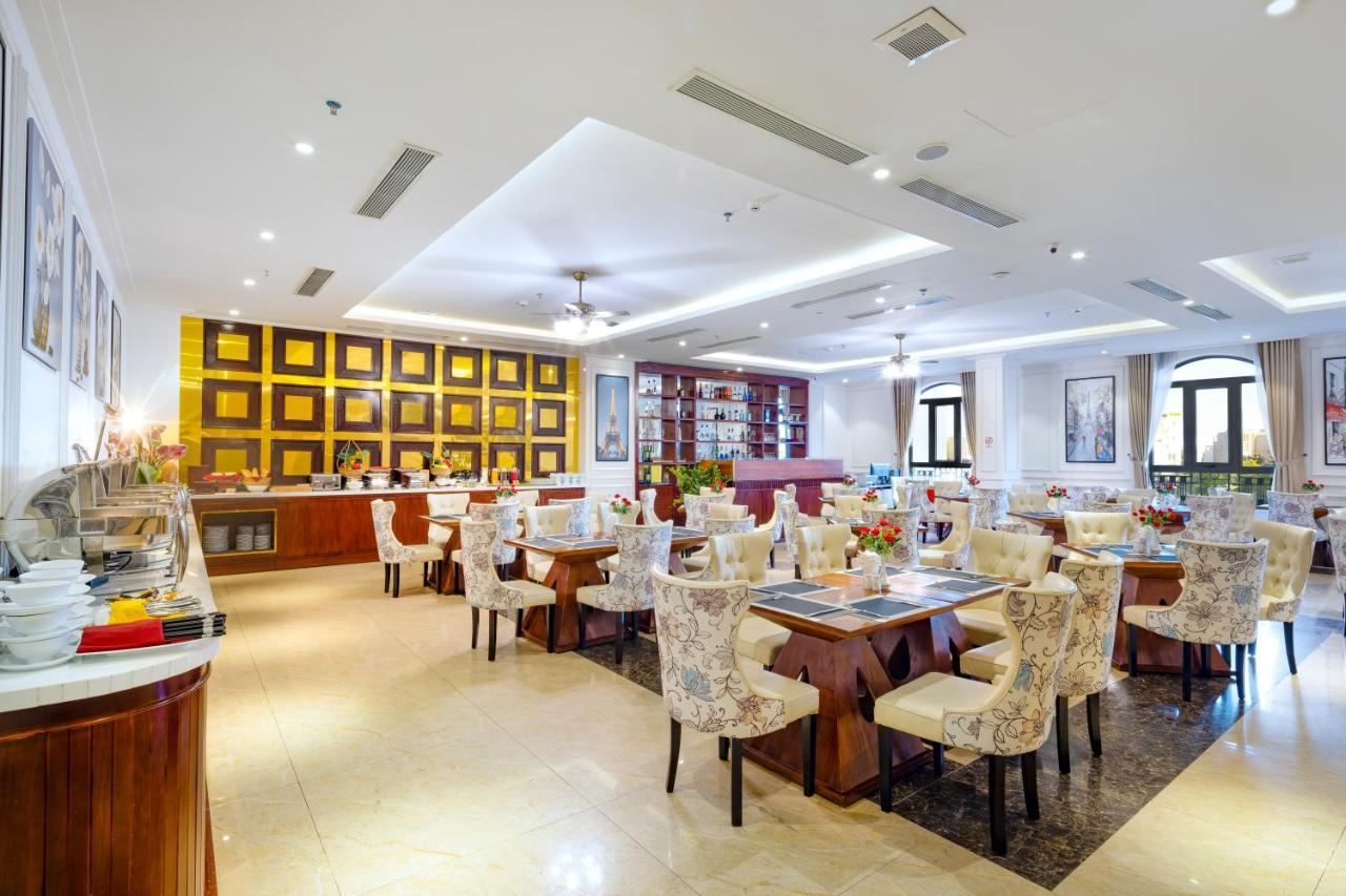 Menora Grand Khách sạn 4*