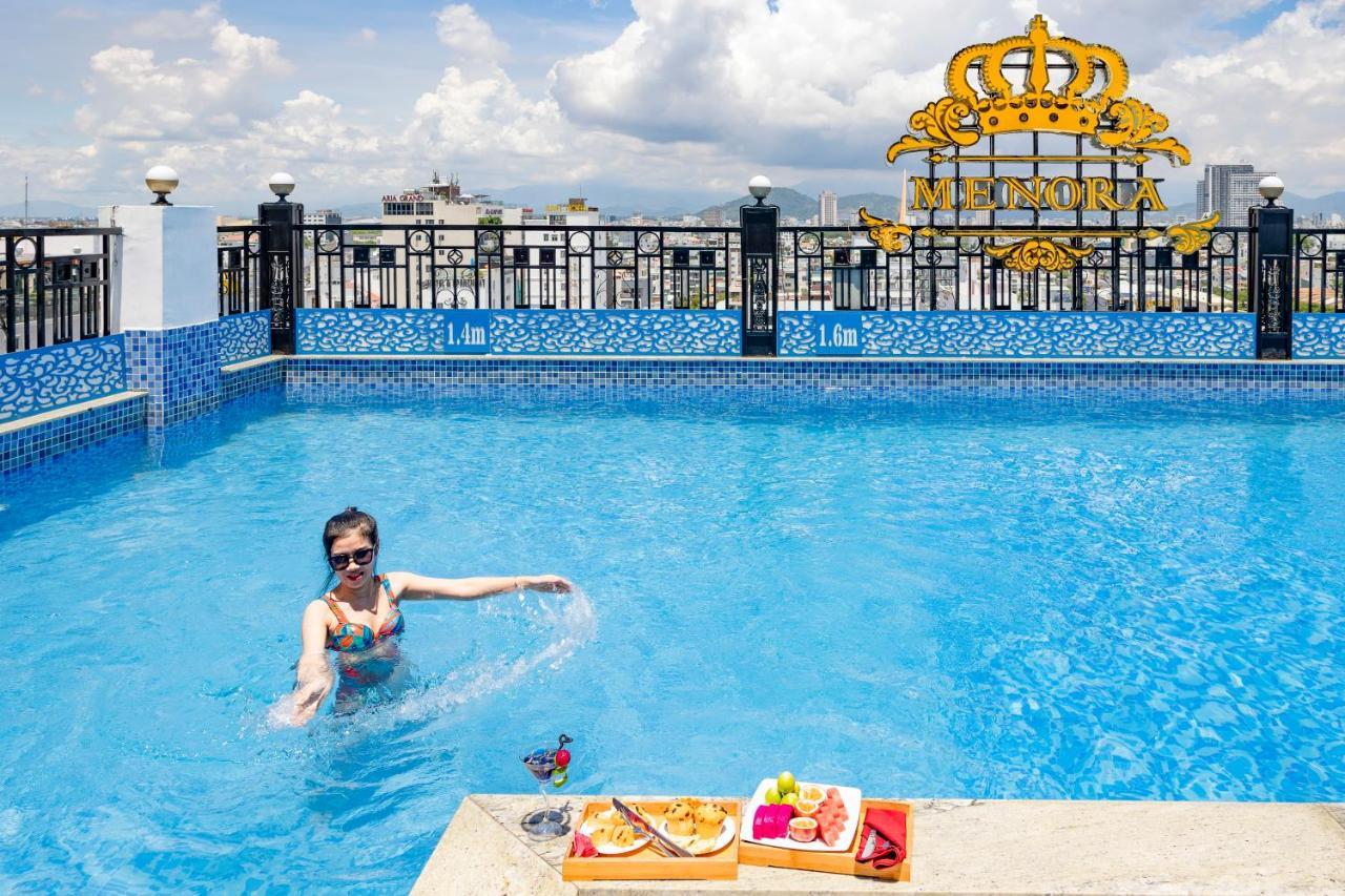 Khách sạn Menora Grand