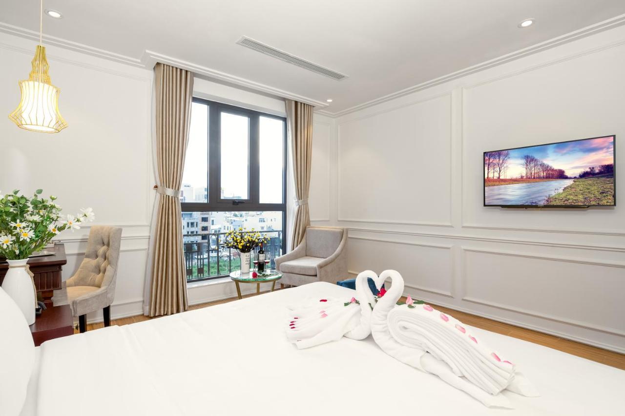 Khách sạn Menora Grand